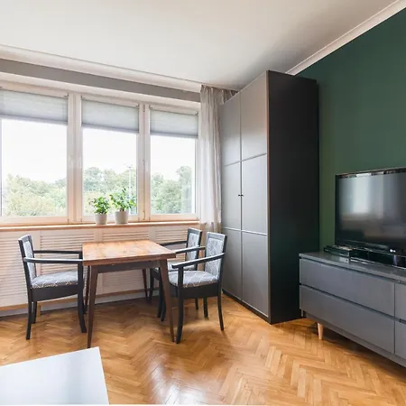 Main Street アパート