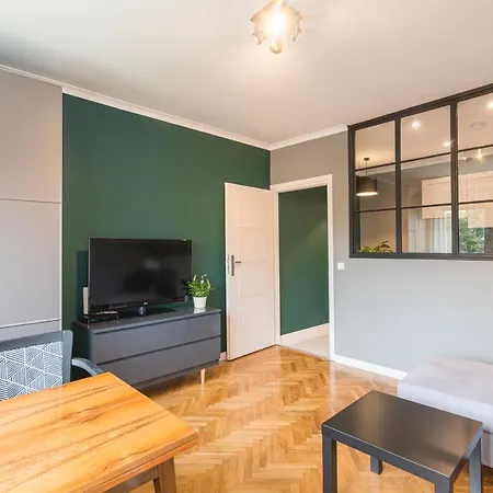 Апартаменты Main Street *